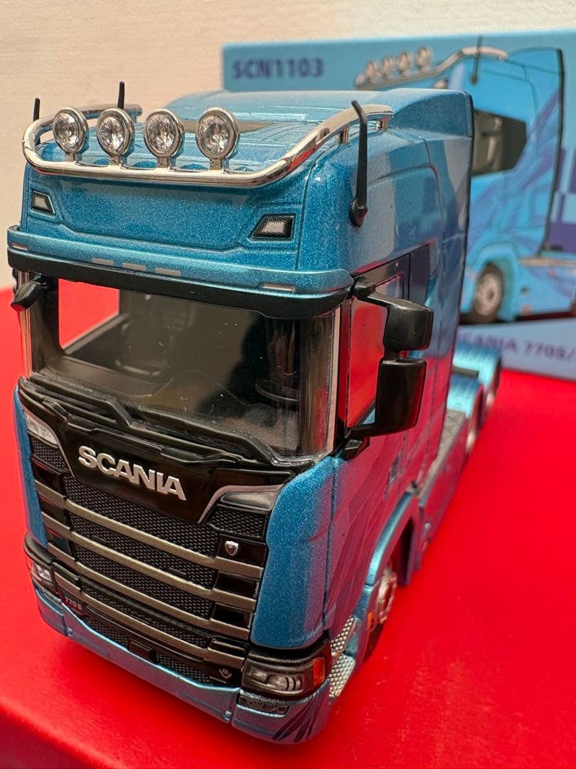 スカニア 770S ミニカー 1/64 （2デフ　ダブル引きタイプ）