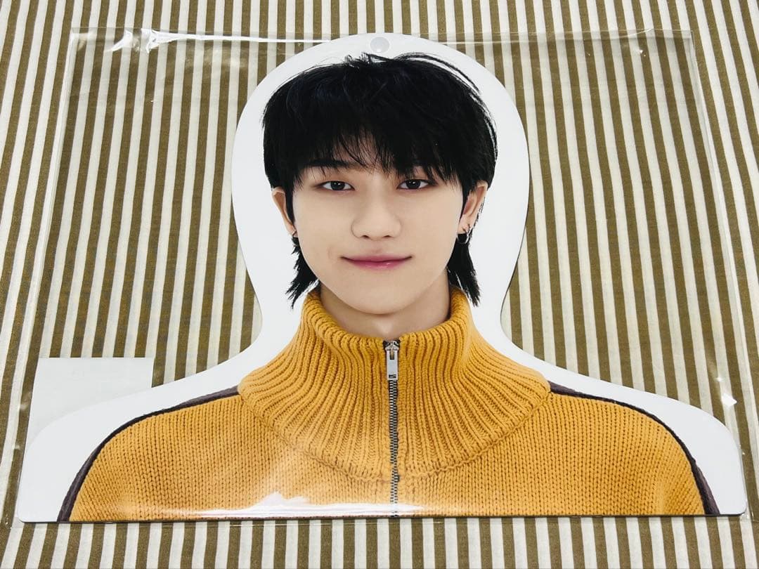 SEVENTEEN THE8 ミンハオ  フォトハンガー 2種セット