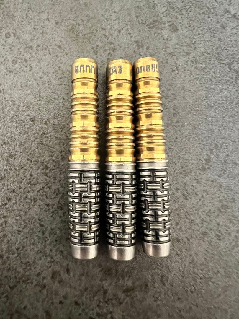ONE80 Gunner 3 18g ソフトダーツ　ローレンス　イラガン