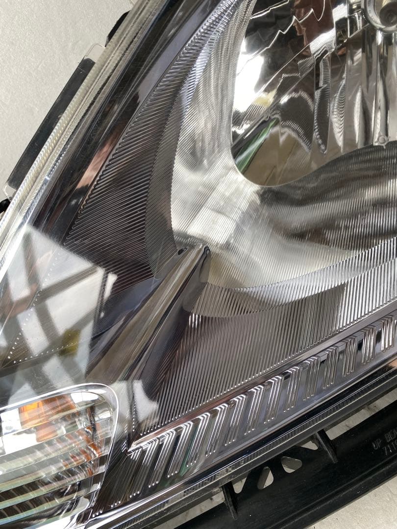 ホンダ フィット GE GP 純正ヘッドライト 左右セット ハロゲン HID