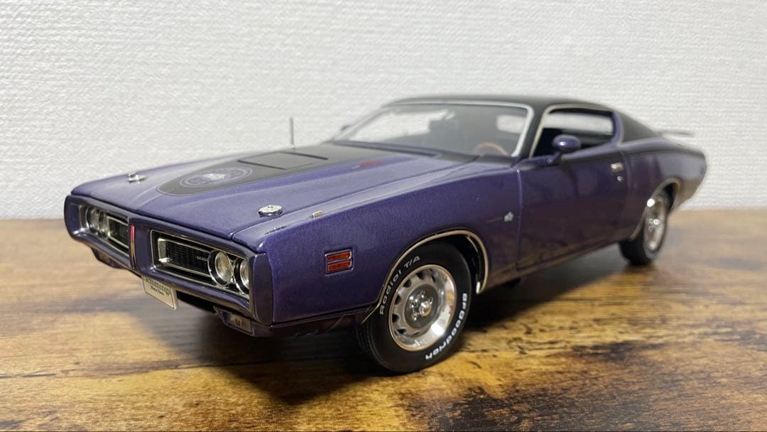 希少 1971 Dodge Super Bee ダッジ スーパービー 1/18