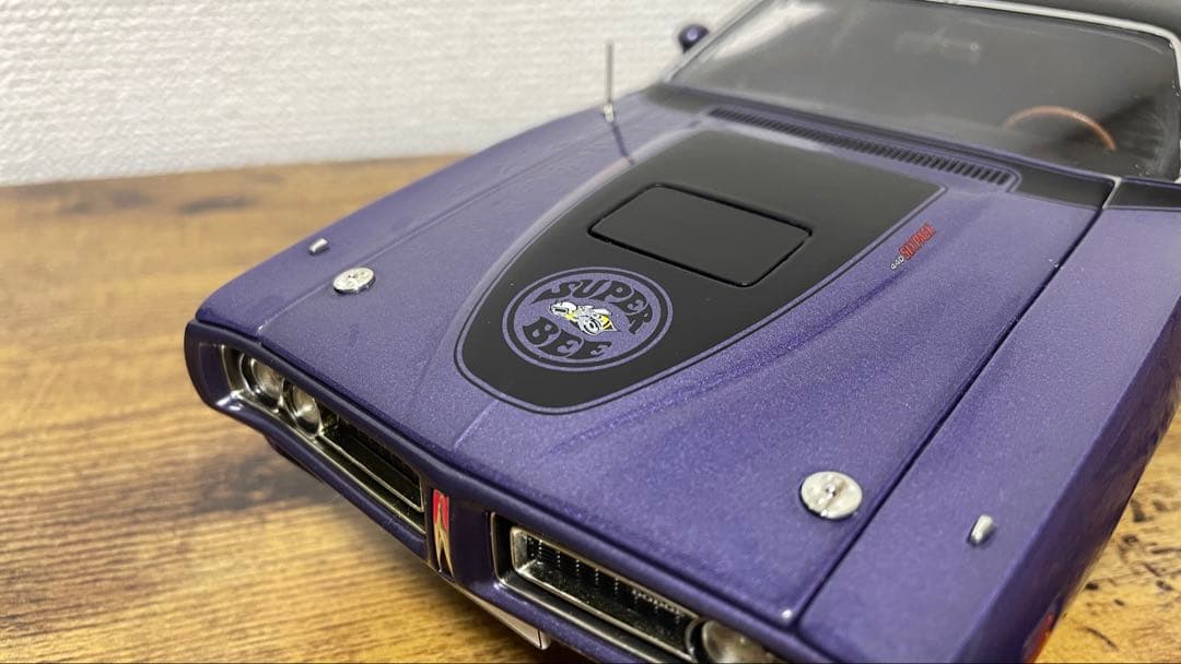 希少 1971 Dodge Super Bee ダッジ スーパービー 1/18