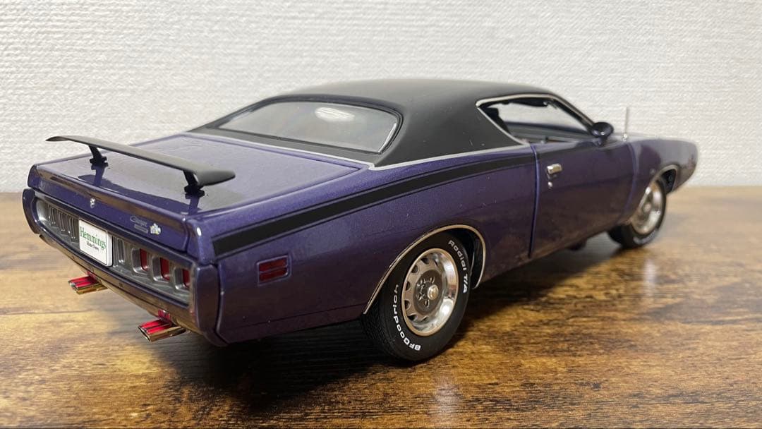 希少 1971 Dodge Super Bee ダッジ スーパービー 1/18