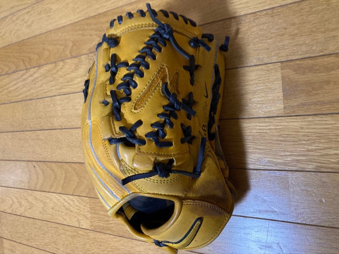 軟式グローブ　投手用
