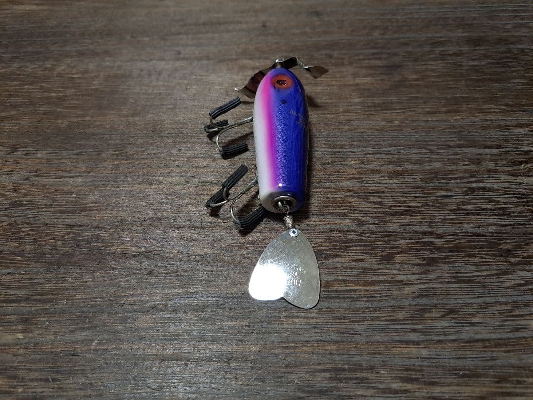 未使用品　ザウルス　バルサ50　マンボー　manb-O