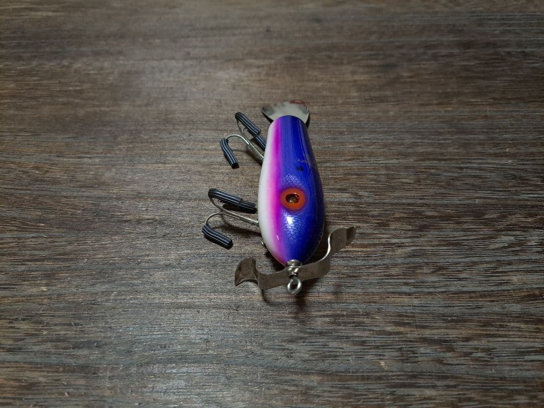 未使用品　ザウルス　バルサ50　マンボー　manb-O