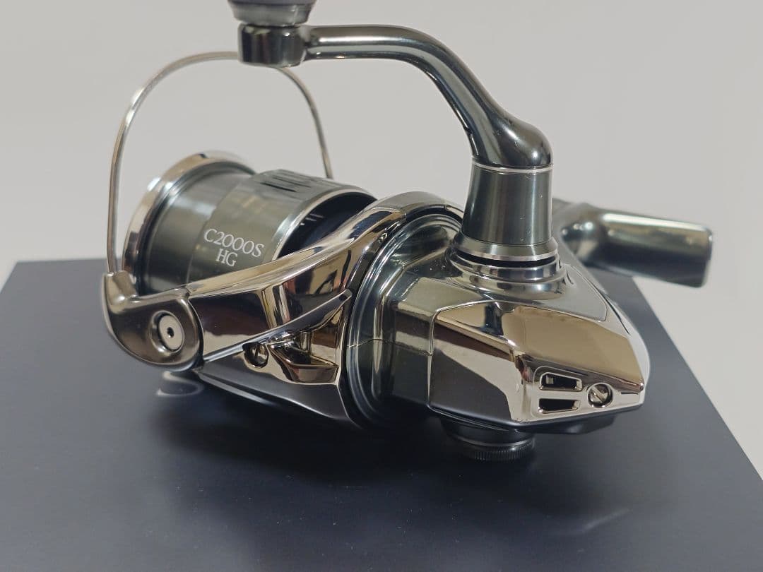 シマノ 22ステラC2000SHG ゴメクサスラインローラー&スタンド