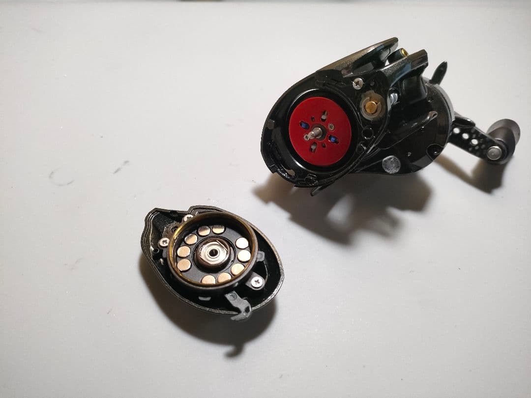【本体新品未使用】AbuGarcia ROXANI 7 左ハンドル