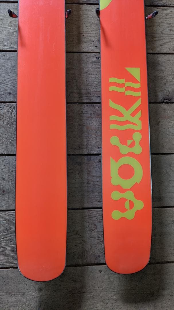 スキー 196 VOLKL Three 3 + Marker Griffon