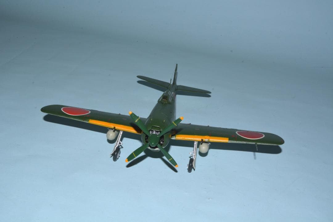 [完成品]　1/48スケール　日本陸軍　四式戦闘機『疾風』増加試作機