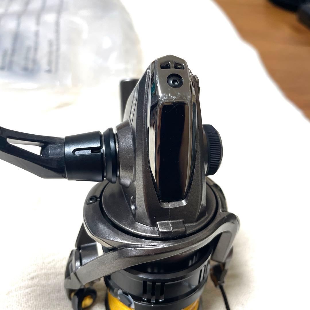 【カレーラーメン】コンプレックスci4+ 2500s F4 HG