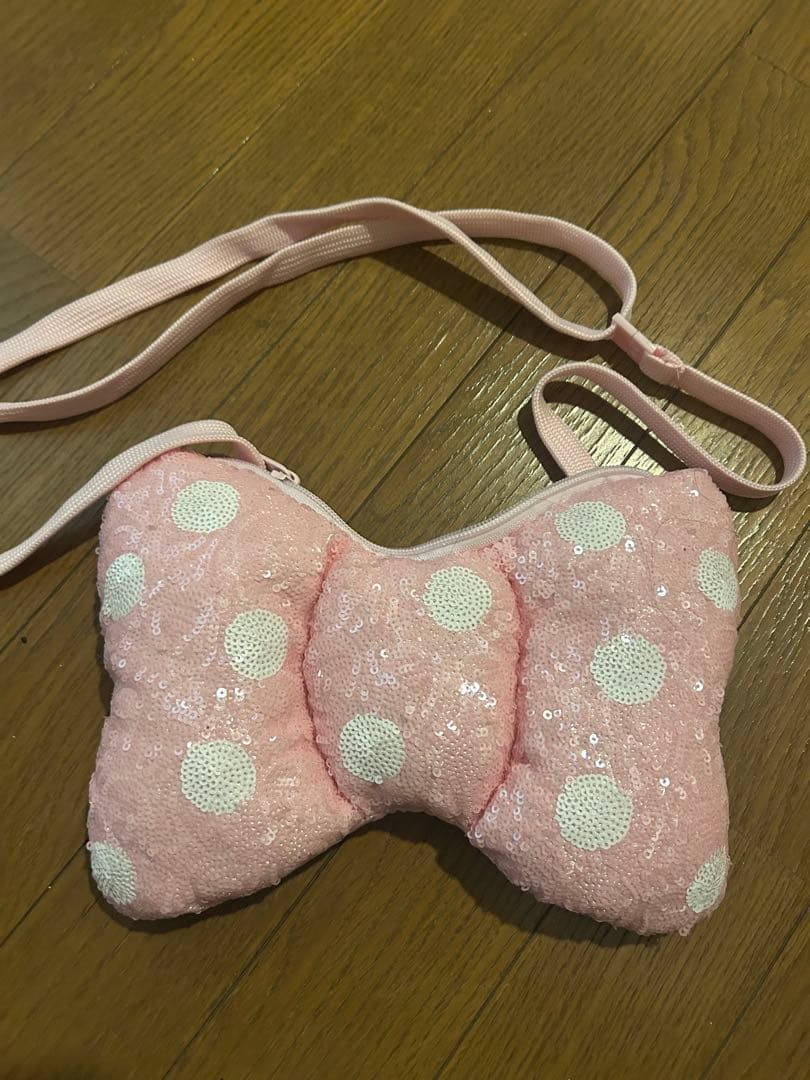 ディズニー　ミニーショルダーバッグ