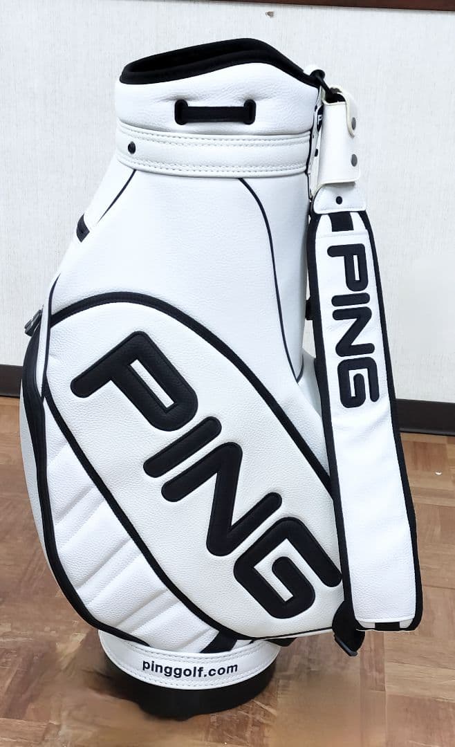 レア、PING キャディバッグ ホワイト/ブラック 自宅保管品、未使用