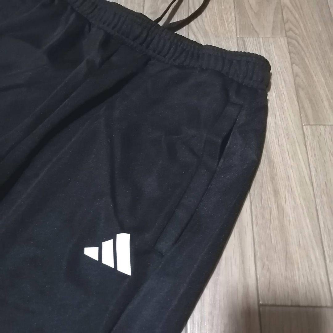 【残りわずか】新品　adidas ジャージ上下セット メンズL　正規品