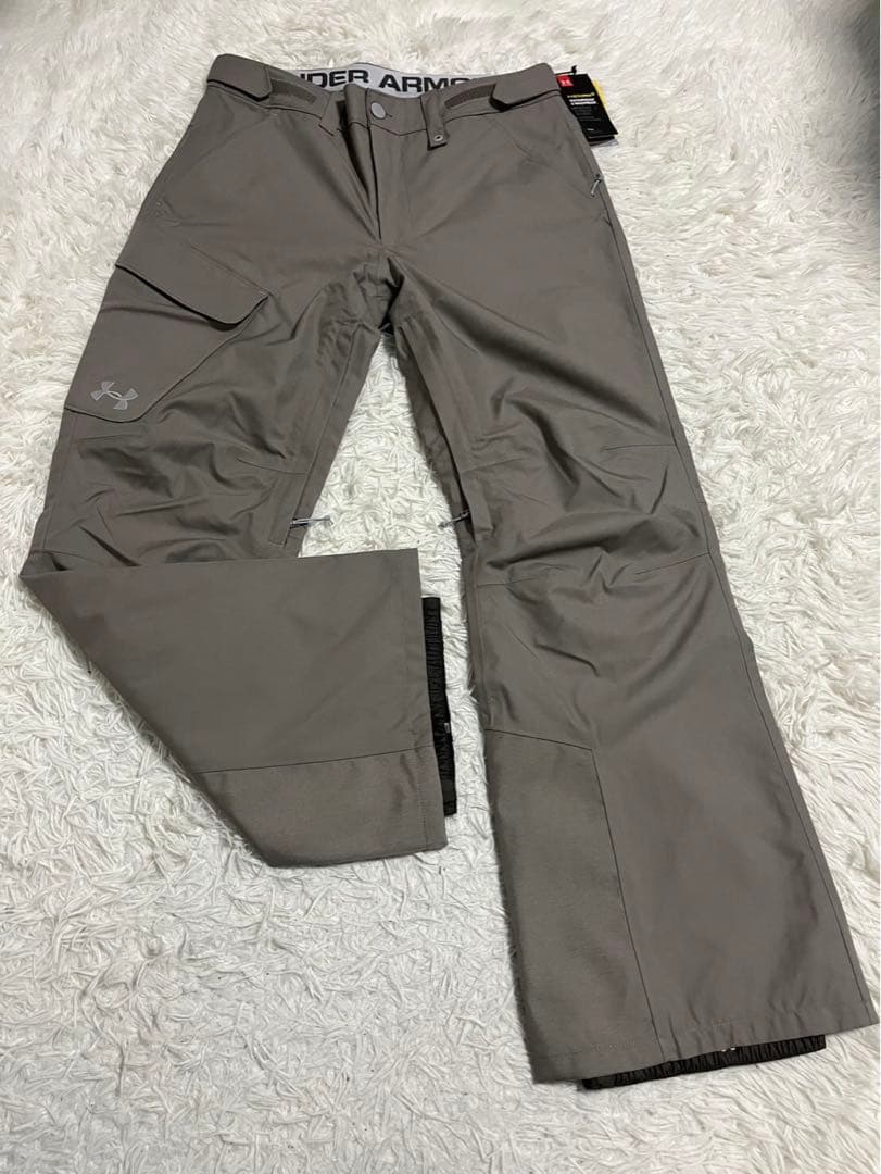 未使用！UNDER ARMOUR STORM3 スキー　スノボパンツ　刺繍ロゴ