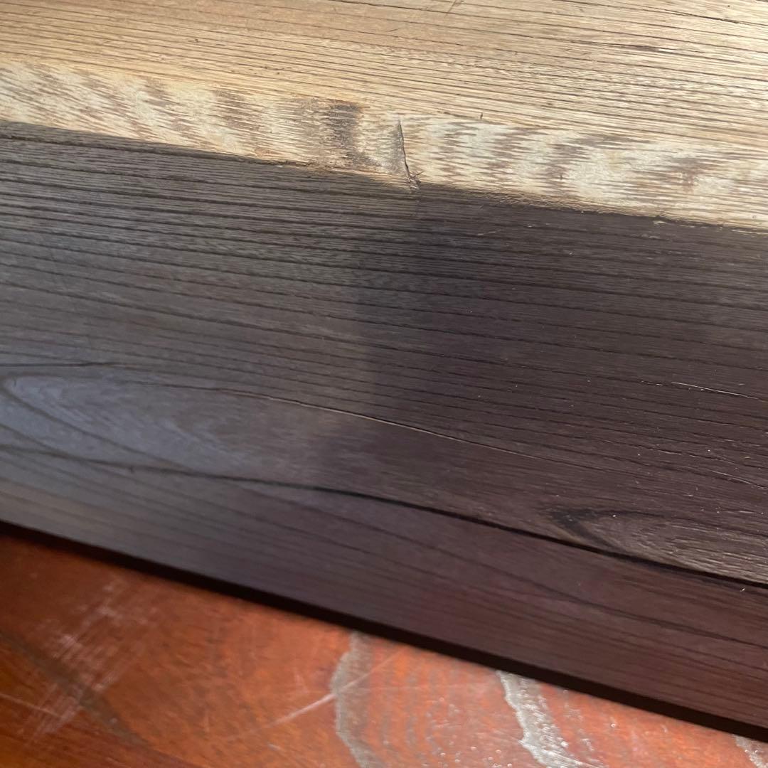 欅　けやき　古材　大黒柱　古民家 インテリアディスプレイに　24cm×24cm