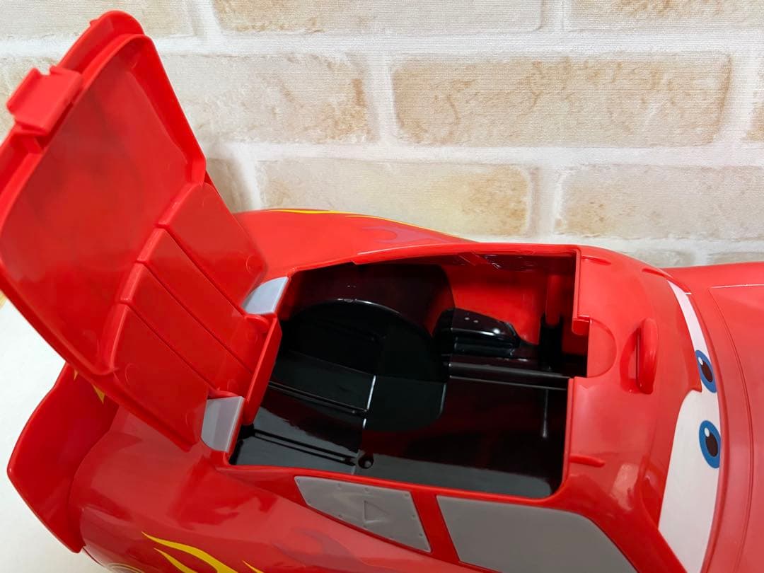 【美品・中古】東京ディズニーリゾート　ポップコーンバケット　カーズ