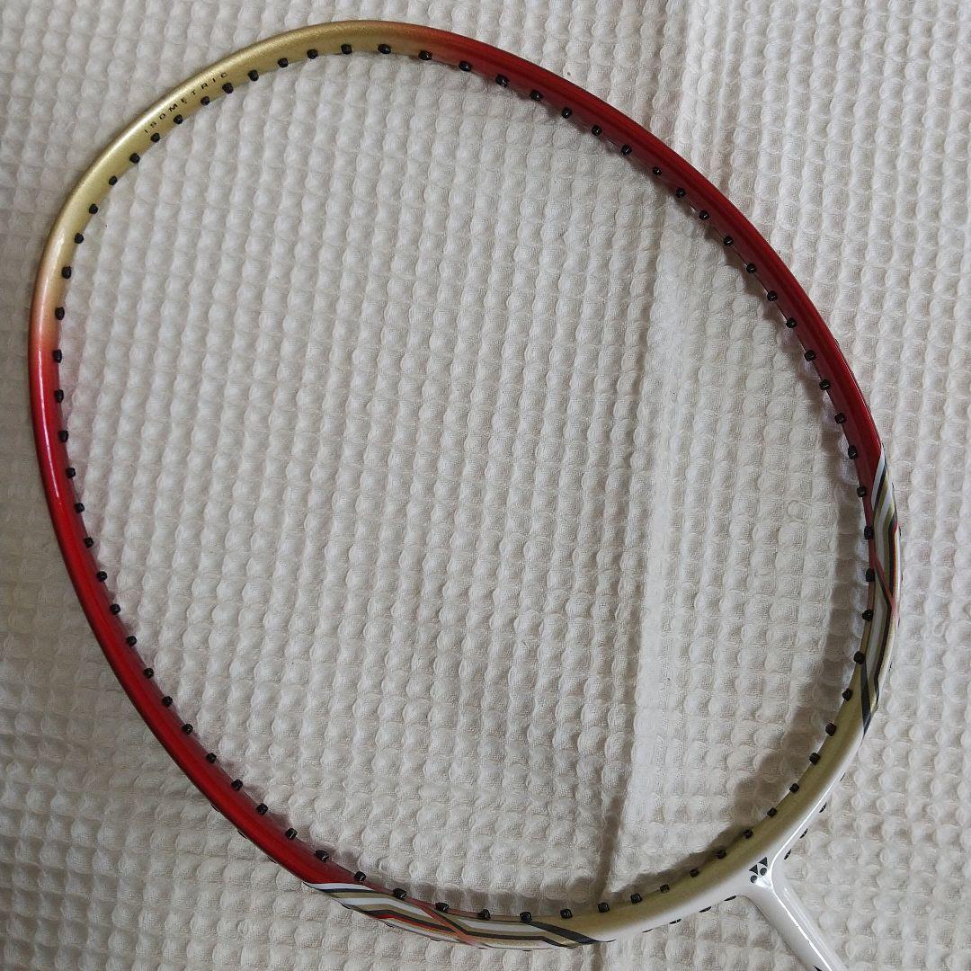 【 YONEX 】ヨネックス バドミントン ラケット 2本セット