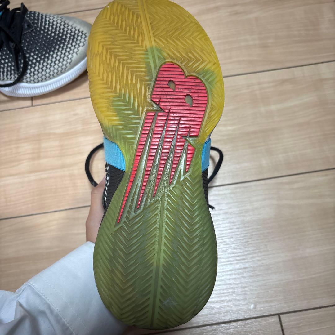 New Balance バスケットボールシューズ カワイレナード