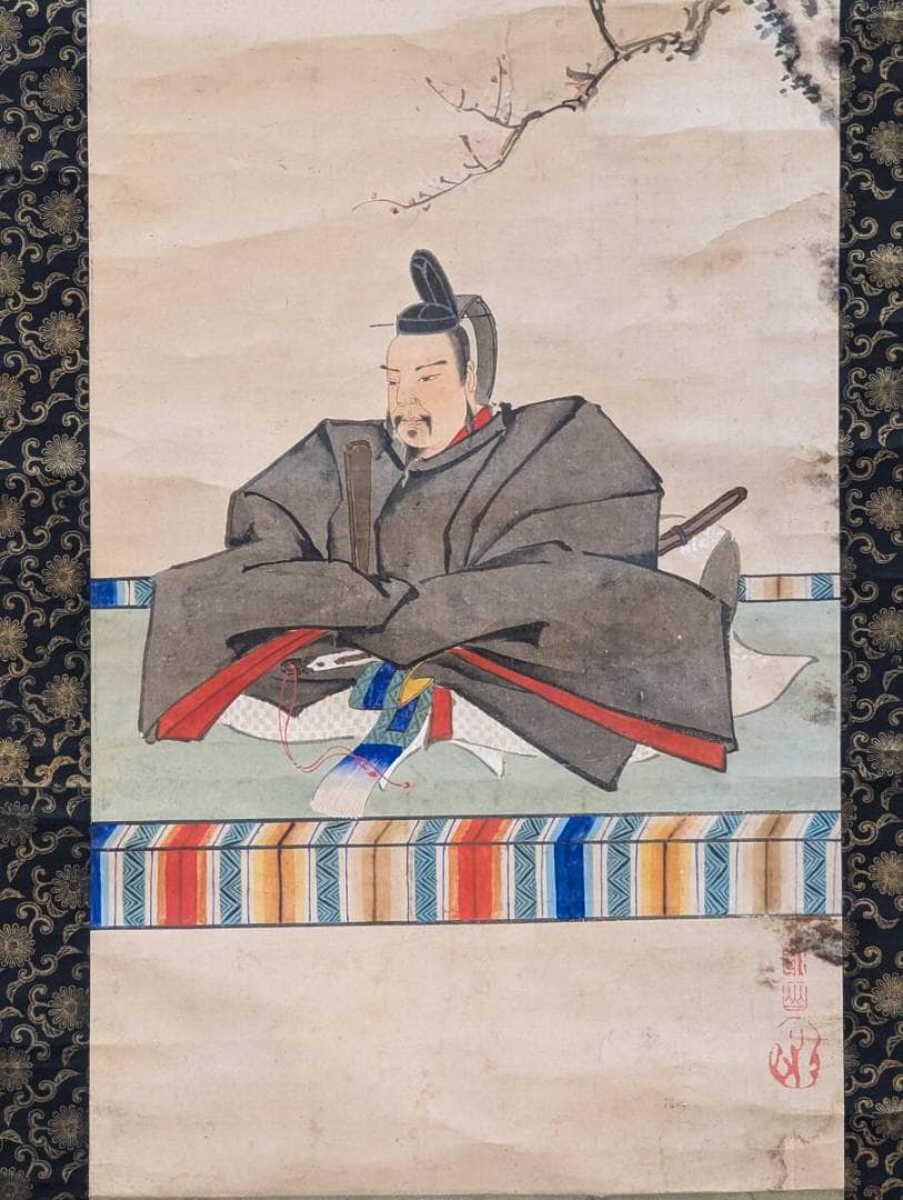 【真作】掛軸　天神図　松と梅の背景　高貴な武士肖像　時代風合い　合箱入　R43