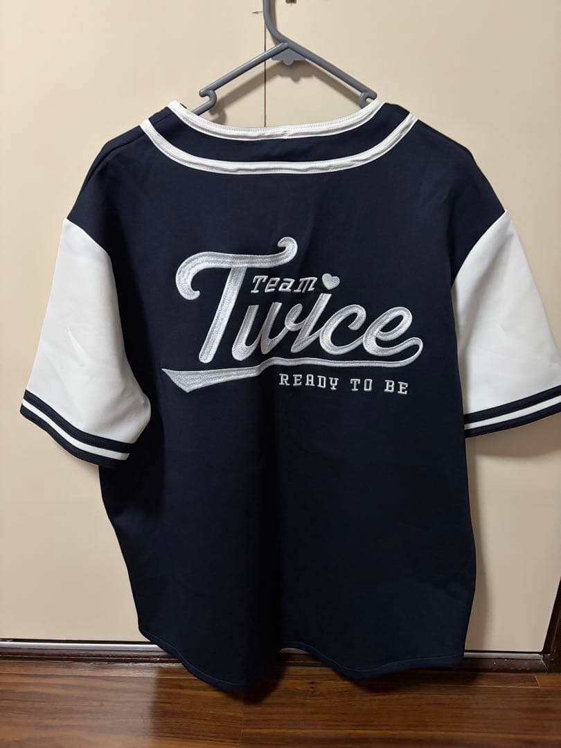 Team Twice READY TO BE ツウィ　ベースボールシャツ