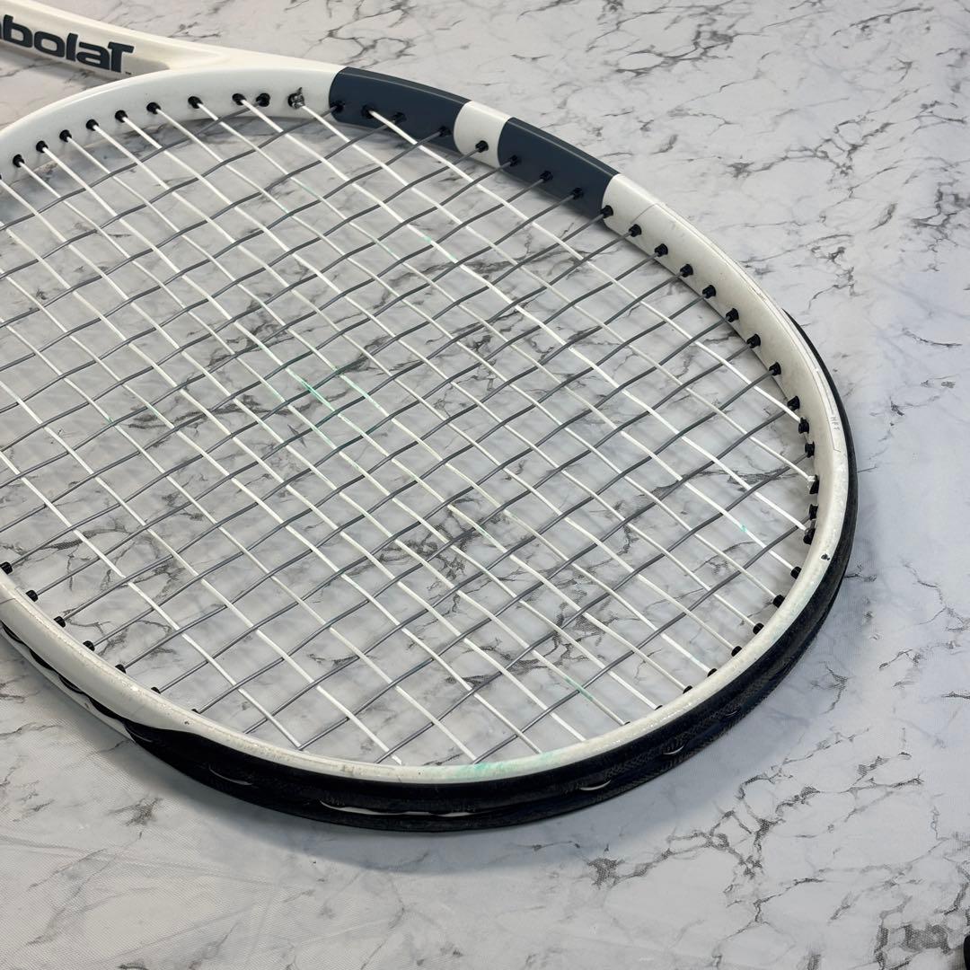 良品　Babolat PureStrike100 G2 テニスラケット人気モデル