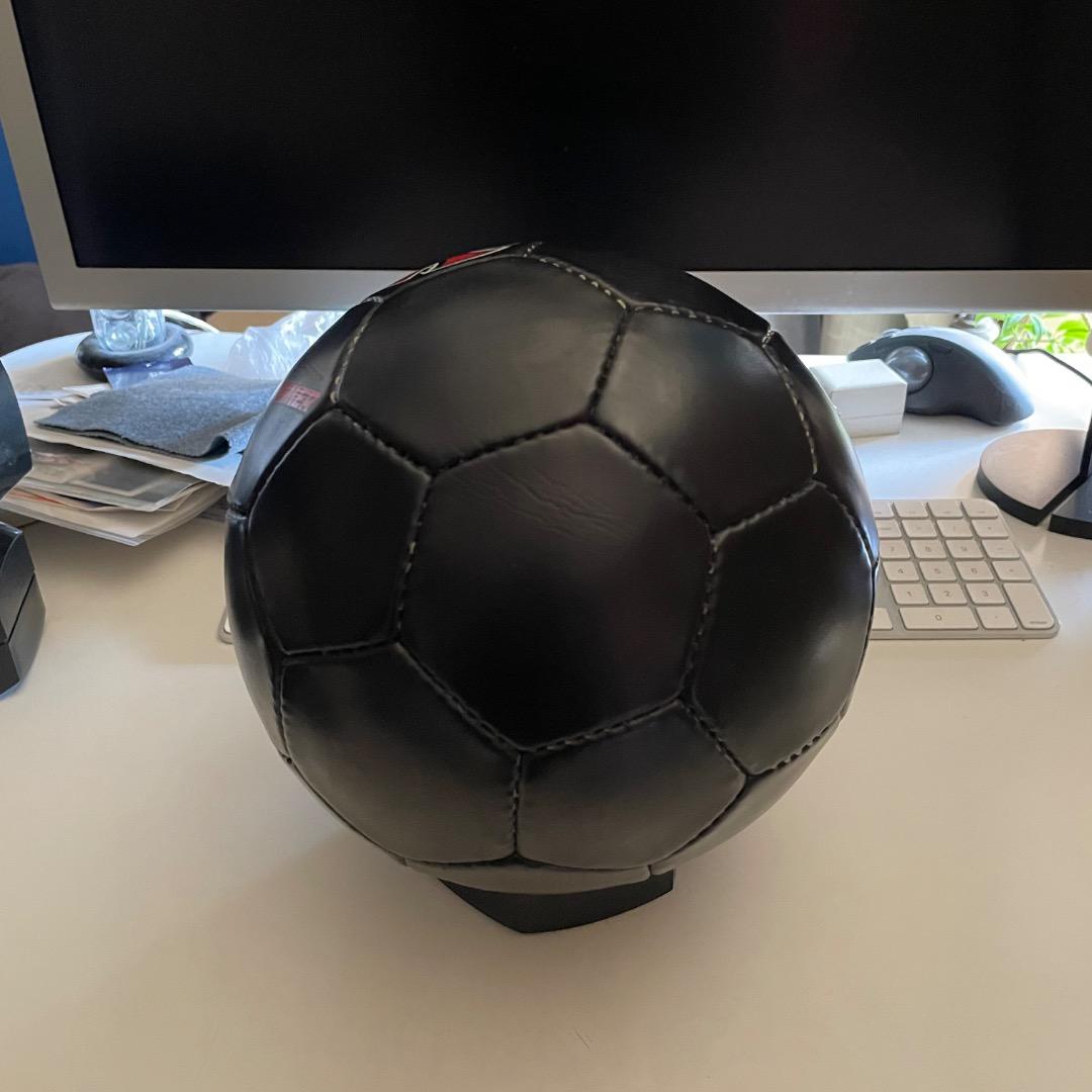 インディペンデント トラック 希少 サッカーボール ウェス・クレマー 新品