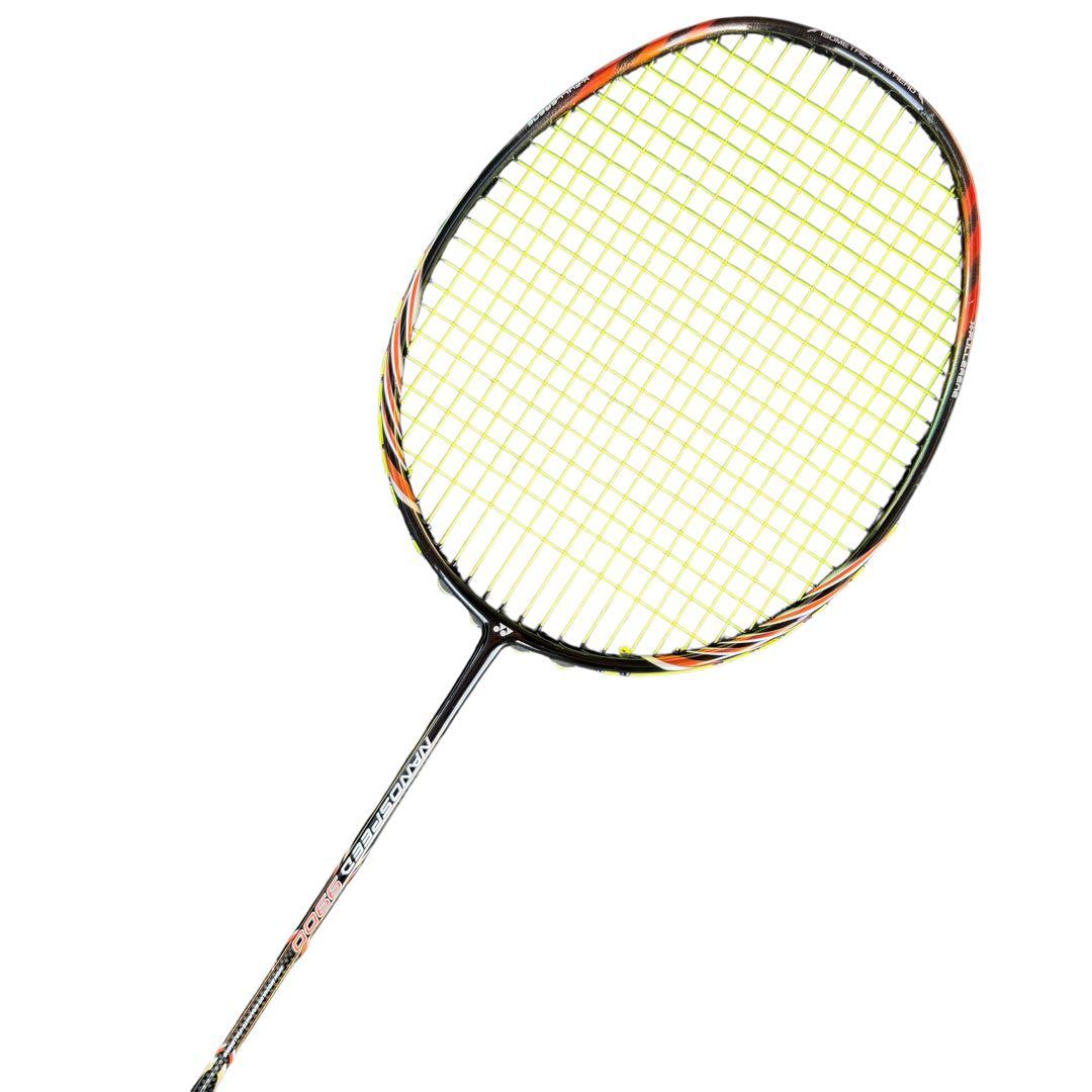 【極美品】YONEX NANOSPEED 9900 2UG5 バドミントン
