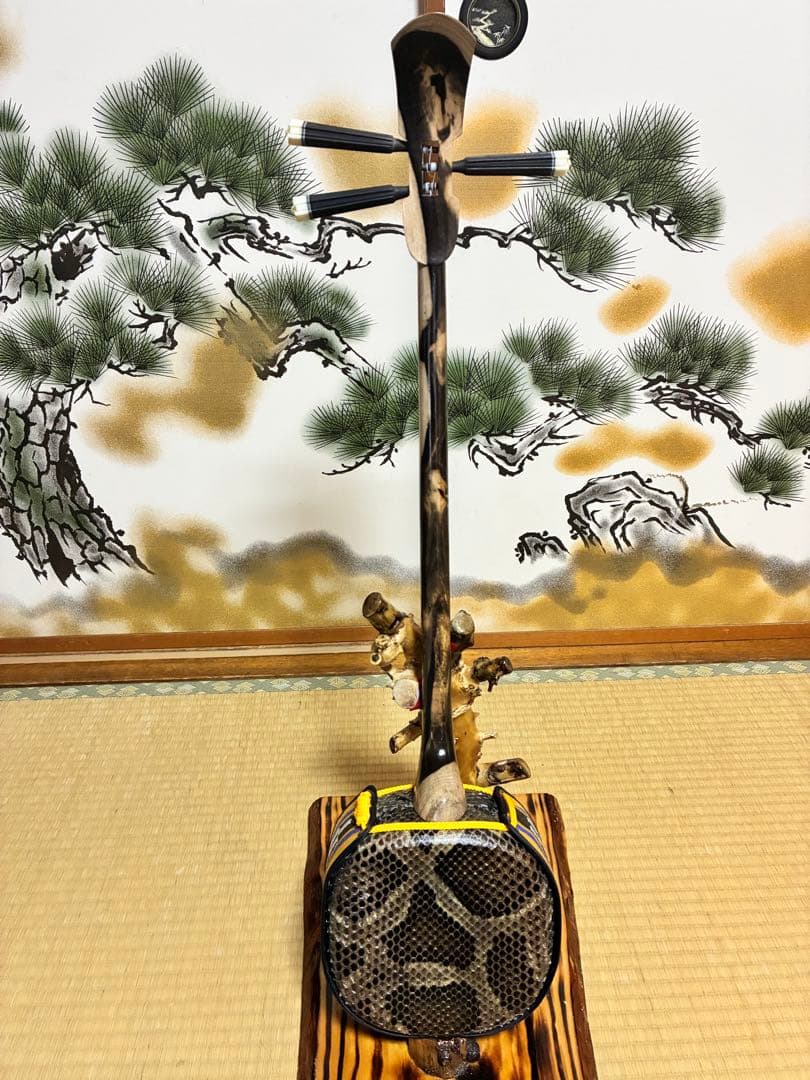 沖縄三線　伊江島クルチ(黒木) ユナー！与那城型　本皮一枚張り