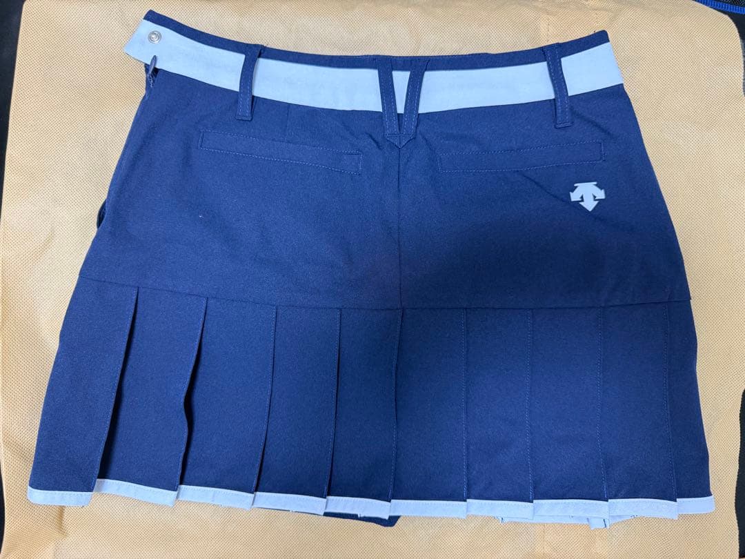 DESCENTE GOLF プリーツスカートSSオレンジショートパンツSS未使用
