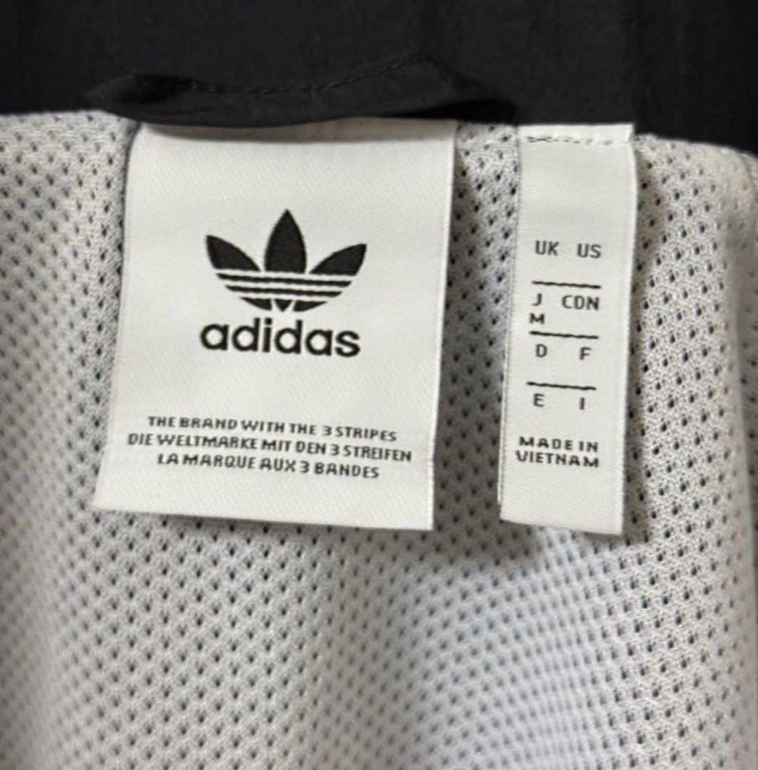 adidas トレフォイル ビックロゴ ナイロンジャケット