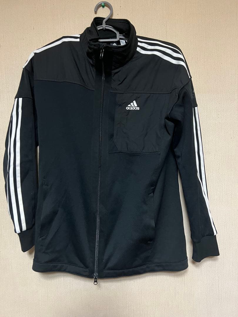 adidas アディダス　ジャージセットアップ　ブラック　オリーブ