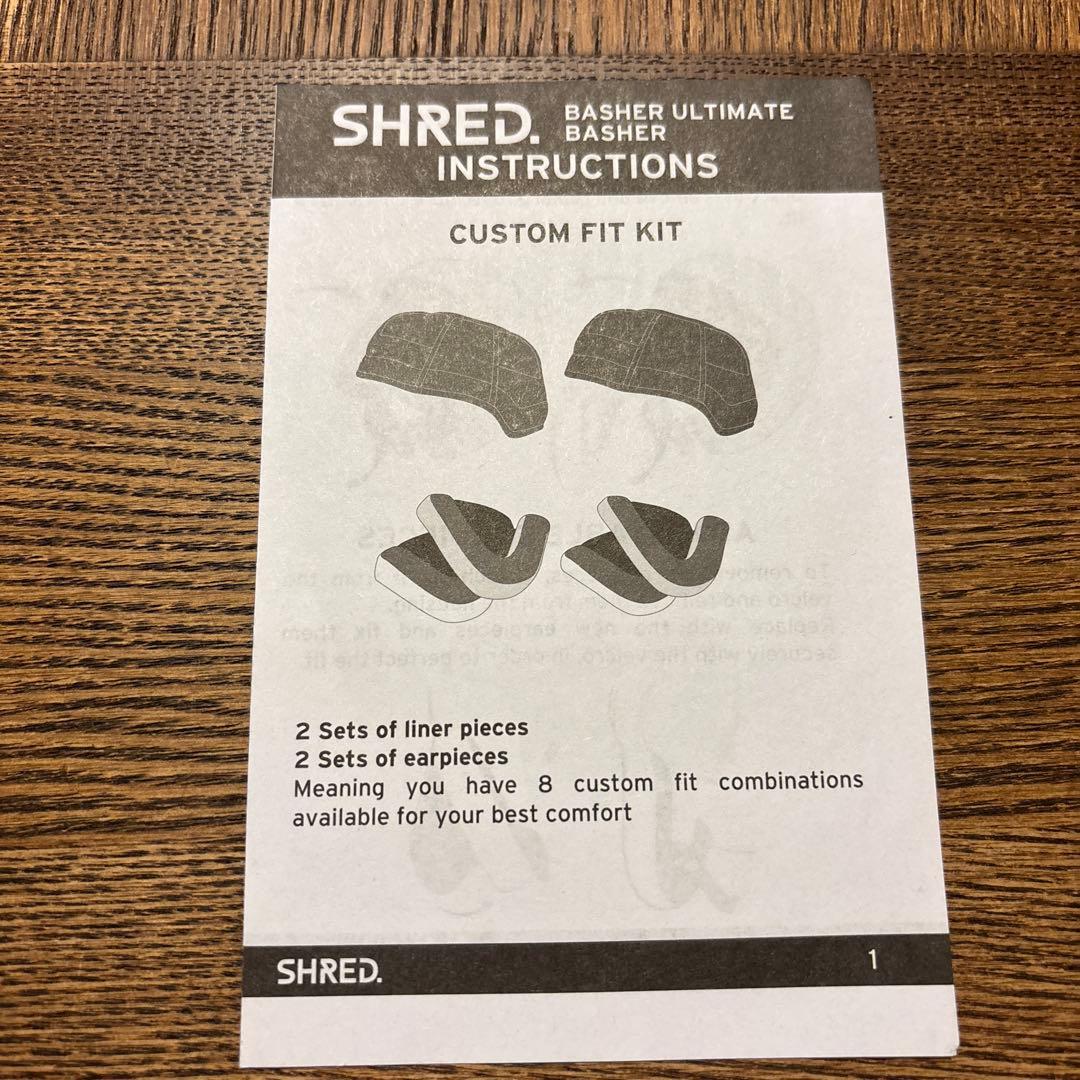 新品未使用mini SHRED. スキー用ヘルメット 青