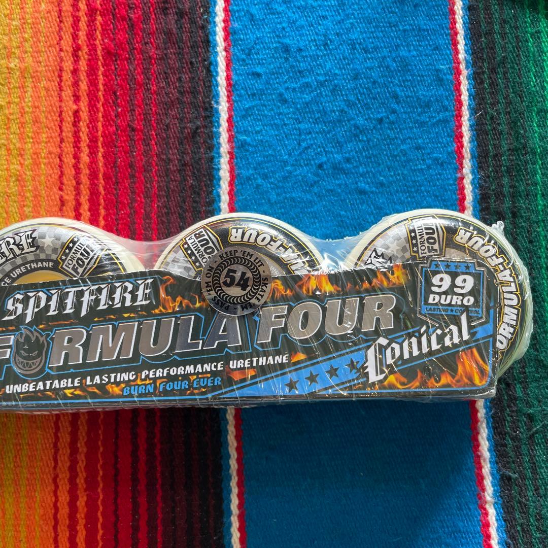 SPITFIRE フォーマル4コニカル54mm99aウィール 定価¥9,130