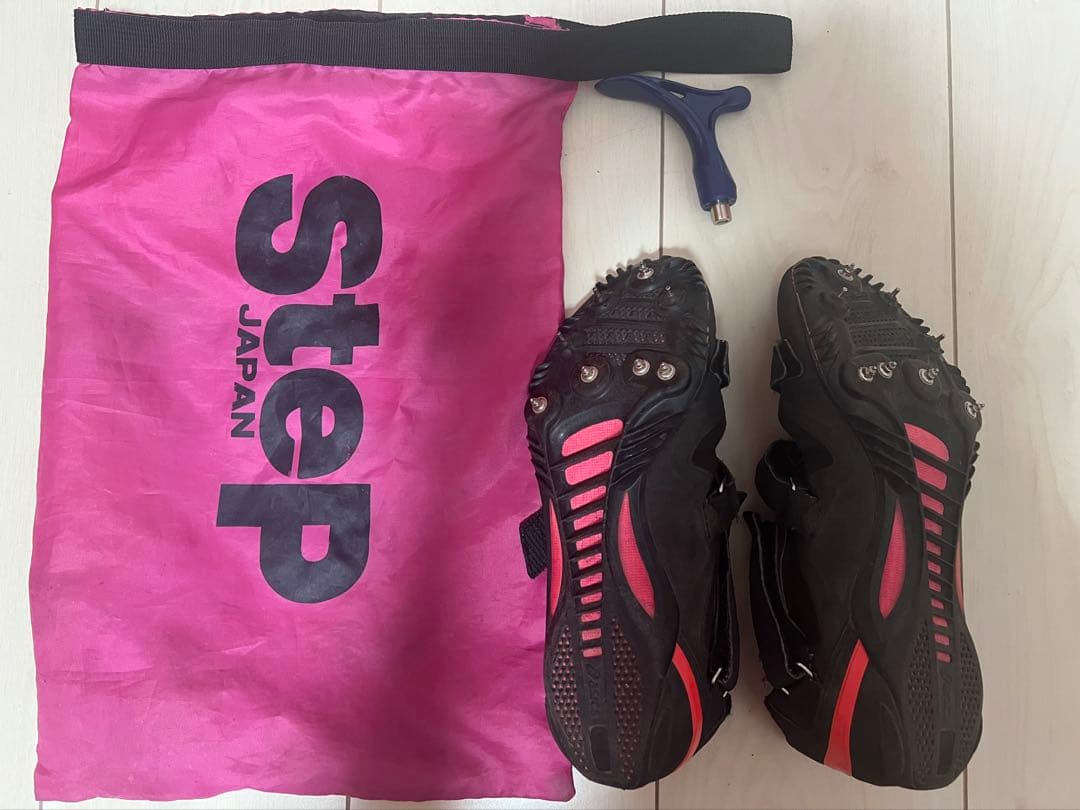 asics トラックスパイク 25.0cm