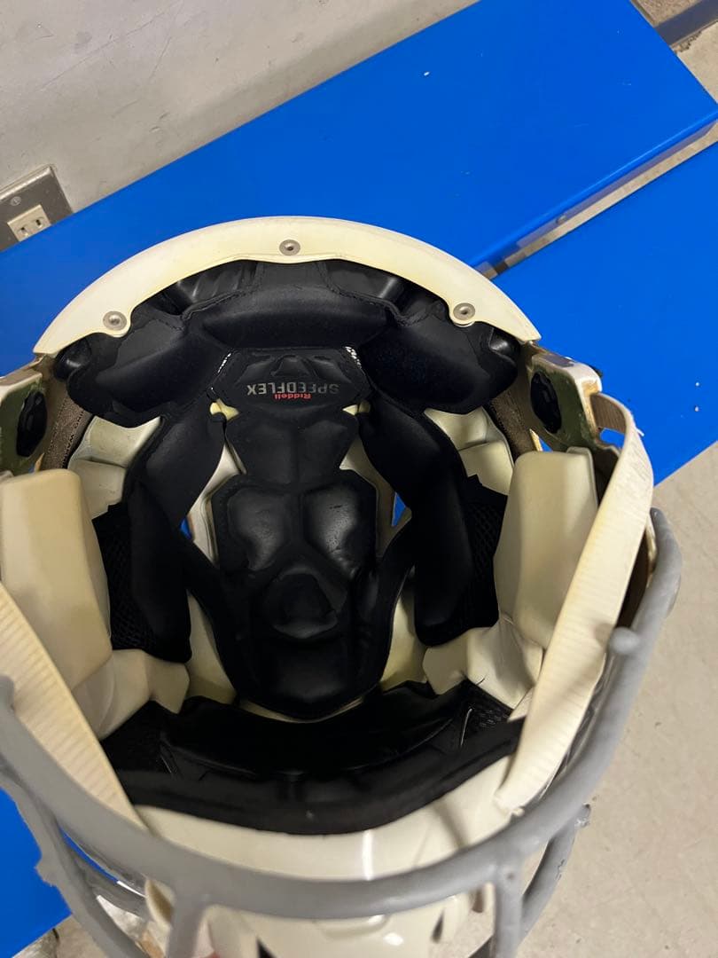 Riddell speed flex Mサイズ 傷あり