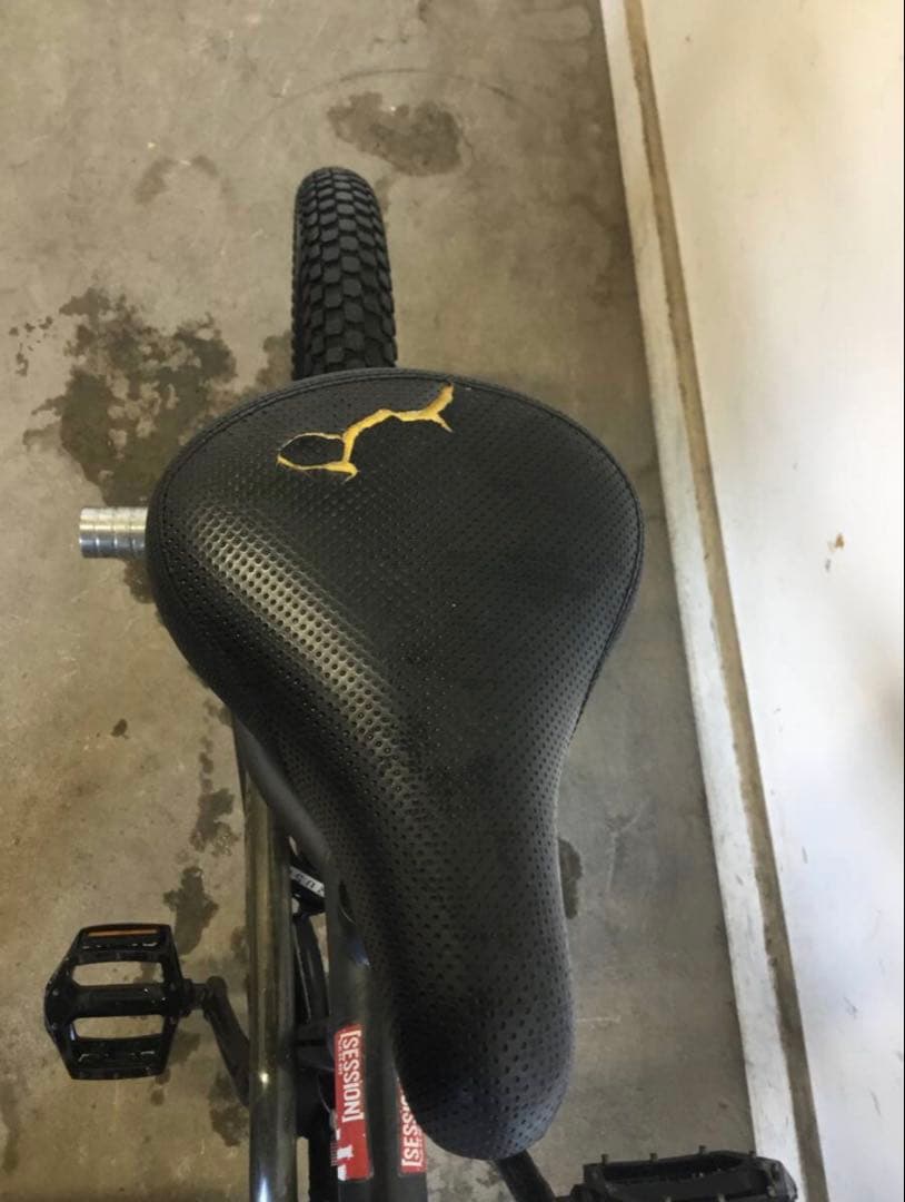 引き取り限定 DIAMONDBACK BMXバイク ブラック