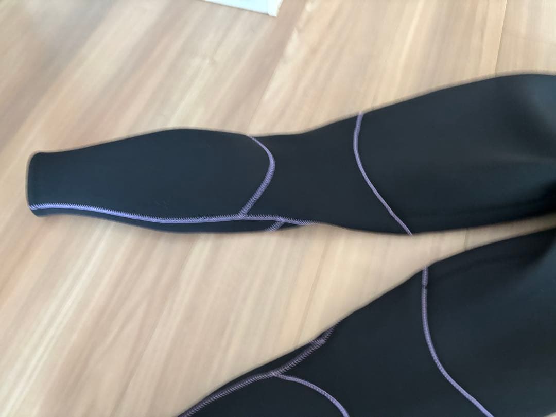 ★日本製・美品★お洒落　オニール　フルスーツ　ウエットスーツ　サーフィン　可愛い
