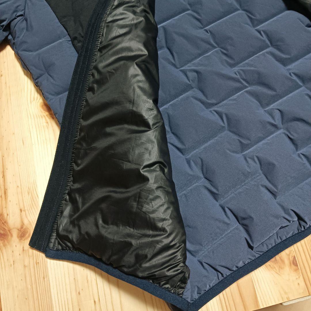 TravisMathew ダウンジャケット 軽量 撥水 M ネイビー×ブラック
