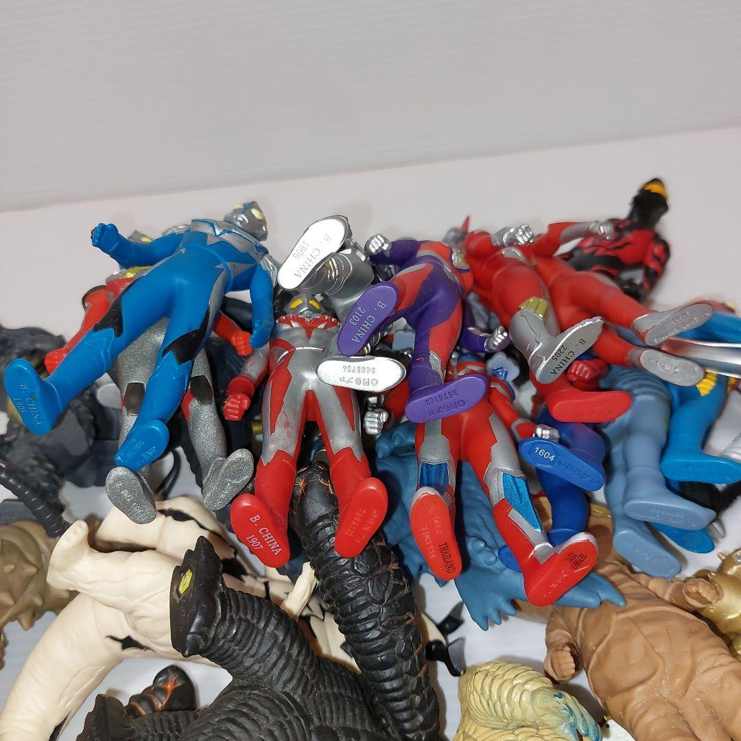ウルトラマン　ウルトラ怪獣500シリーズまとめ売り35体！生産終了品ソフビ