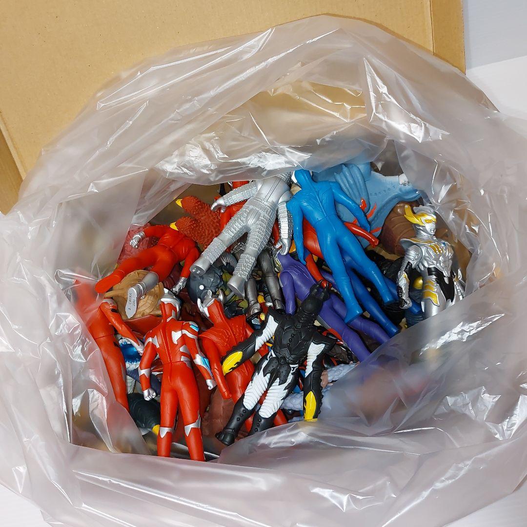 ウルトラマン　ウルトラ怪獣500シリーズまとめ売り35体！生産終了品ソフビ
