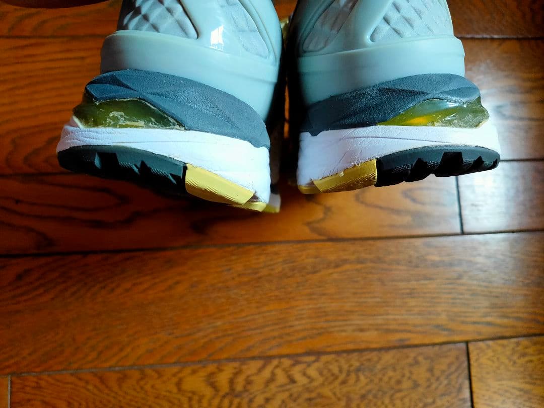 中古 ASICS アシックス ゲルカヤノ24 25.75cm GEL