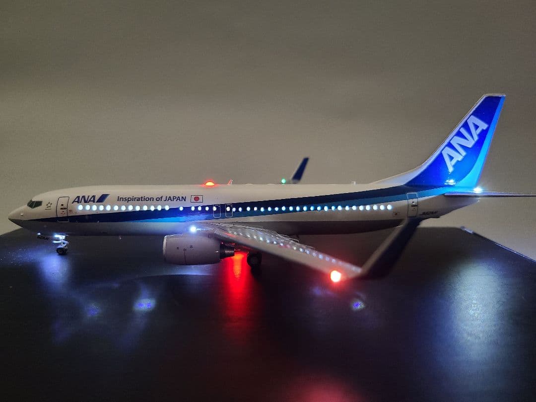 ANA ボーイング737-800 トリトンブルー完成品