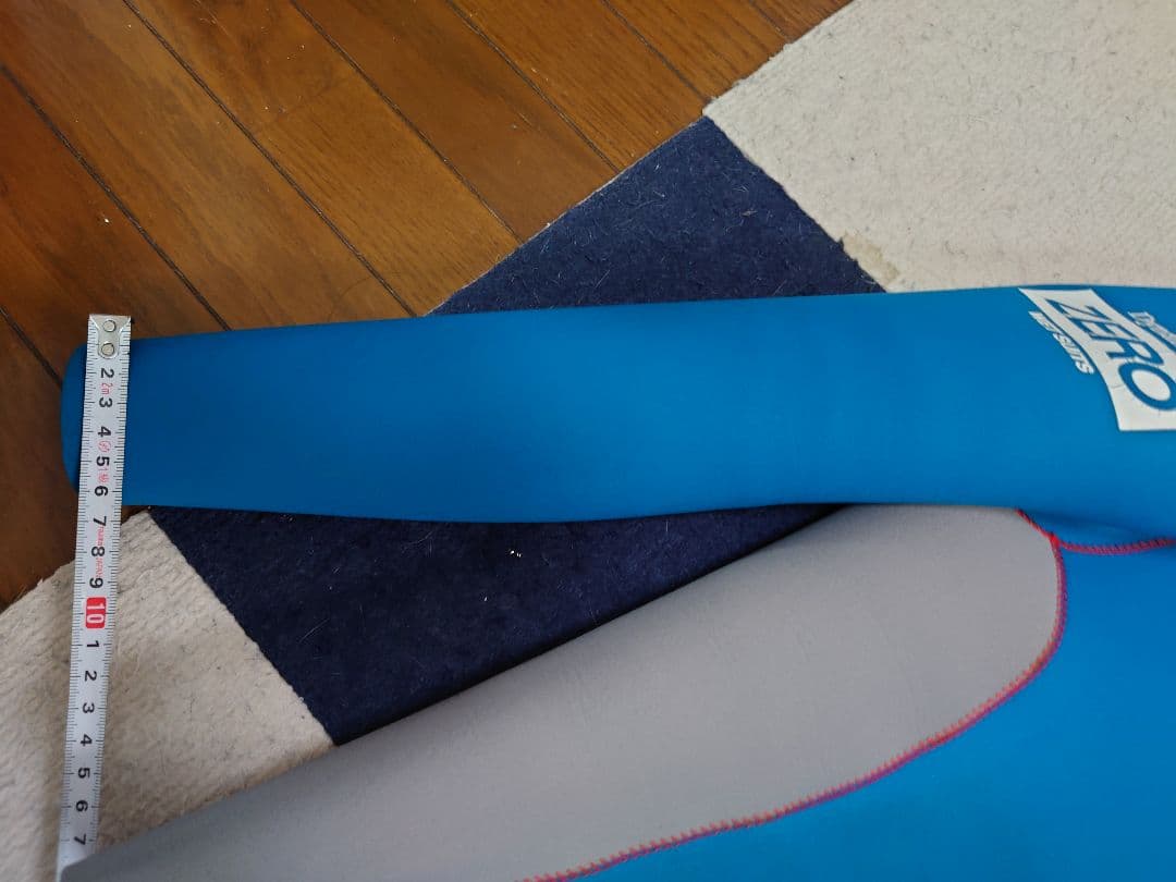 値下 ZERO WET SUITS ウエットスーツ 長袖タッパー ステッカー付き