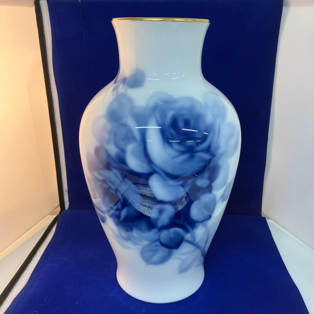 L-615【美品】未使用　大倉陶園 ブルーローズ 花瓶 花器