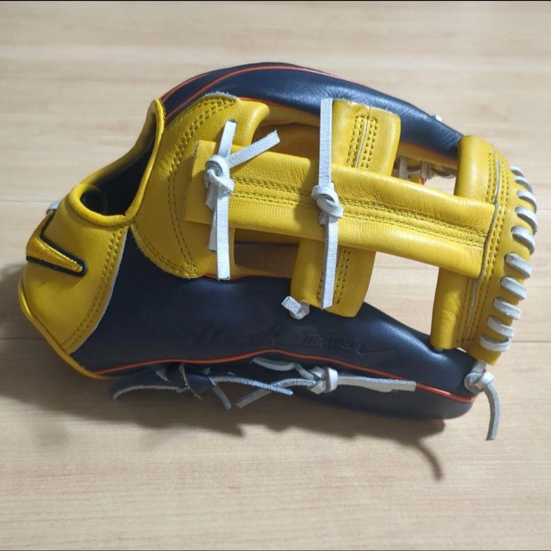 Nike 軟式内野手用