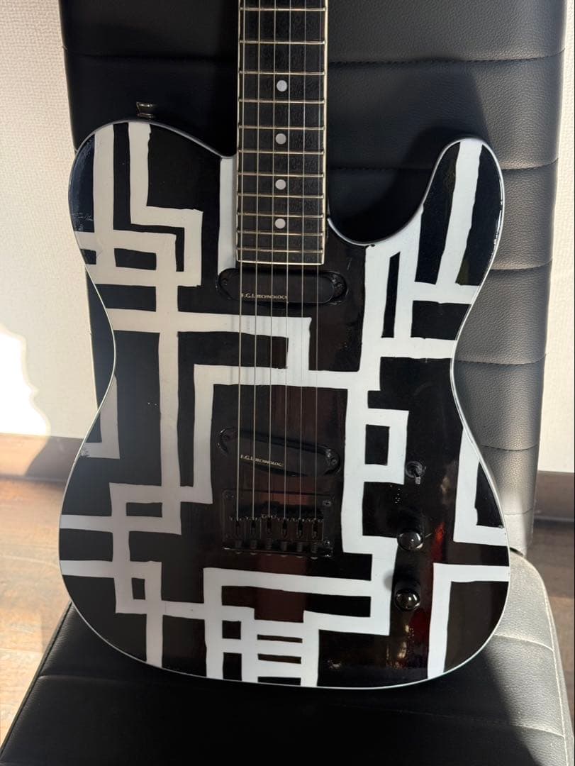 フェルナンデス FERNANDES TEJ 布袋モデル風 ペイント FGI