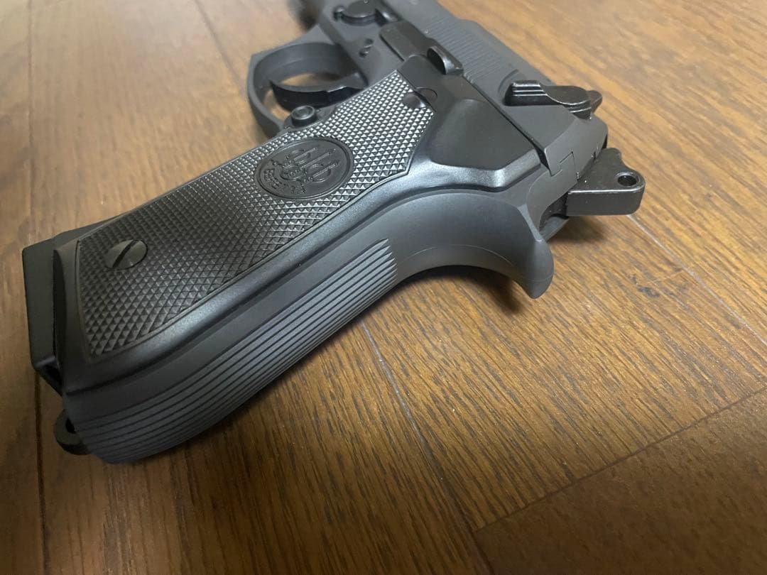 MGC Beretta M92F HW ガスガン　予備マグ2本 他