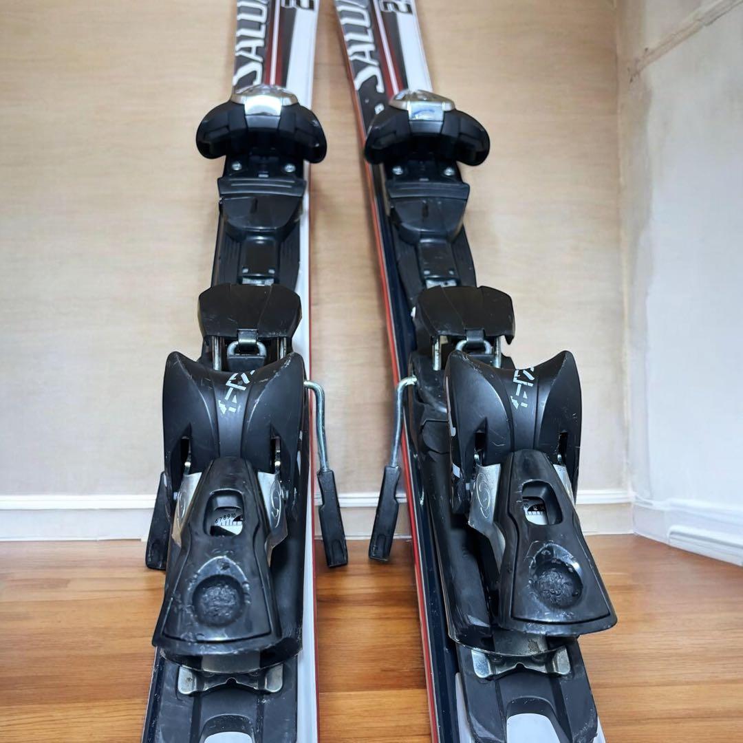 【最終お値引き！】SALOMON 24Hours 162cm 中級者向け スキー