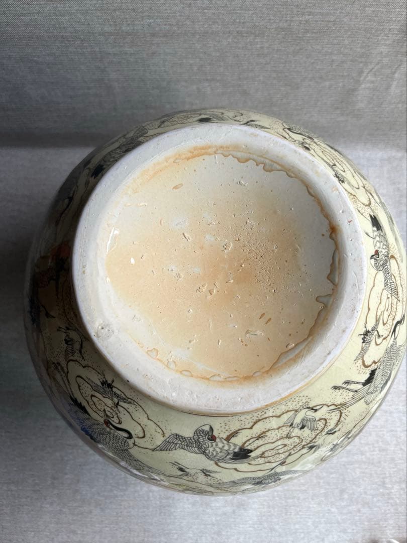 薩摩焼　金襴飾壺　金襴手花鳥　金彩　壺